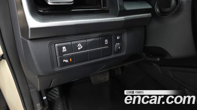 KG Mobility (SsangYong) Rexton Sports Khan Diesel 2.2 4WD Culman Prestige 2024 — фото 28