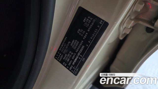 KG Mobility (SsangYong) Rexton Sports Khan Diesel 2.2 4WD Culman Prestige 2024 — фото 36