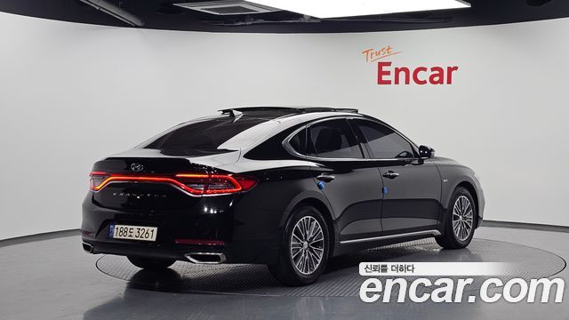 Hyundai Grandeur Hybrid (IG) Exclusive 2019 — фото 2