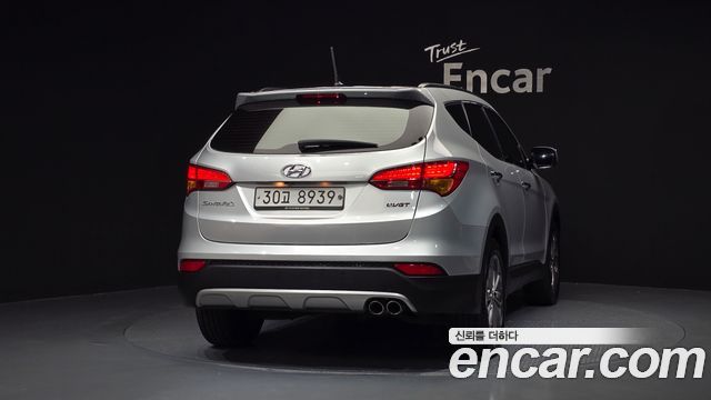 Hyundai Santa Fe (DM) Diesel(e-VGT) 2.0 2WD Premium 2013 — фото 4