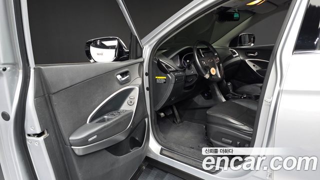 Hyundai Santa Fe (DM) Diesel(e-VGT) 2.0 2WD Premium 2013 — фото 10