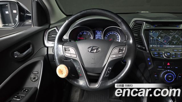Hyundai Santa Fe (DM) Diesel(e-VGT) 2.0 2WD Premium 2013 — фото 12