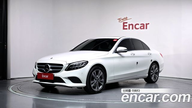 Mercedes-Benz C-Class (W205) C220 d 4MATIC