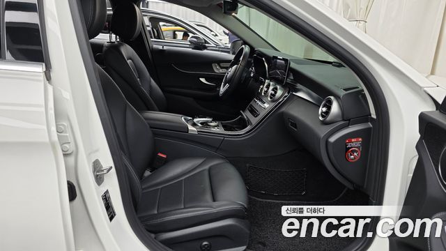 Mercedes-Benz C-Class (W205) C220 d 4MATIC 2021 — фото 11