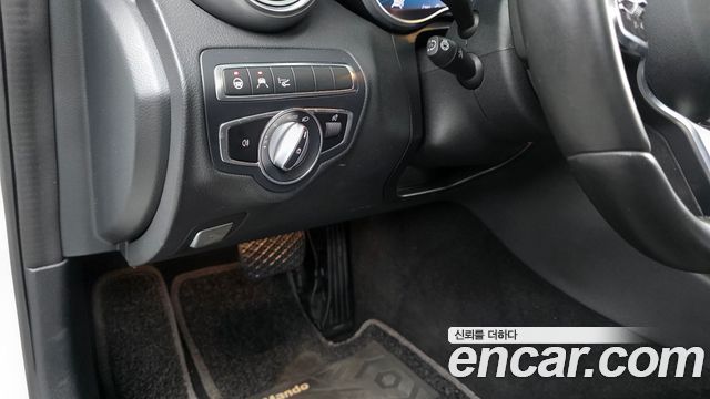 Mercedes-Benz C-Class (W205) C220 d 4MATIC 2021 — фото 18