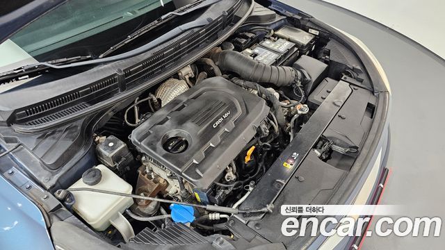 Kia Stonic Diesel 1.6 Prestige 2018 — фото 6