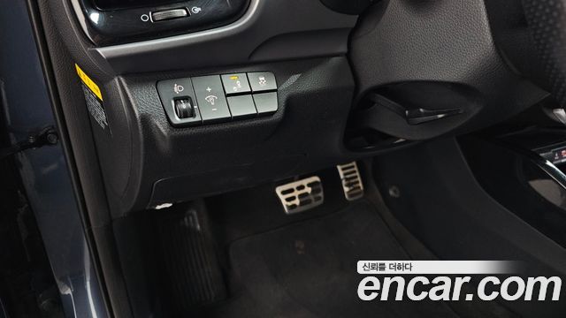 Kia Stonic Diesel 1.6 Prestige 2018 — фото 20