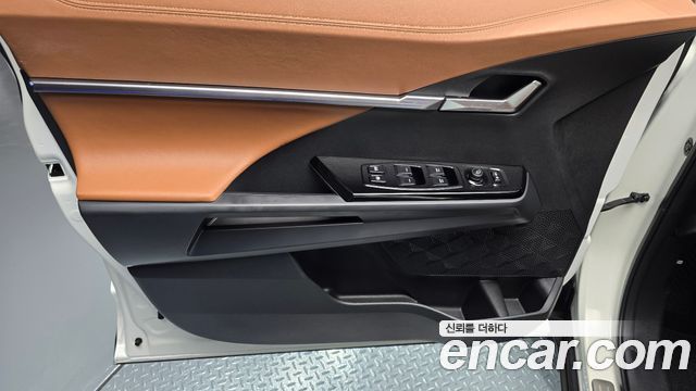 KG Mobility (SsangYong) Torres EVX E7 2024 — фото 24