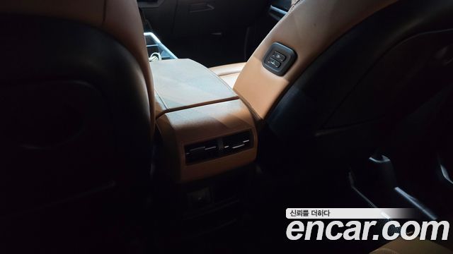 KG Mobility (SsangYong) Torres EVX E7 2024 — фото 29