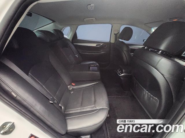 Hyundai Grandeur (IG) 3.0 LPi Rent Car Modern 2022 — фото 15