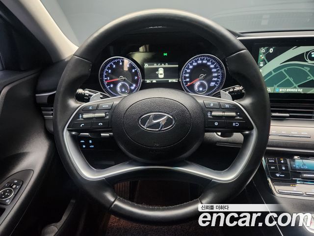Hyundai Grandeur (IG) 3.0 LPi Rent Car Modern 2022 — фото 16
