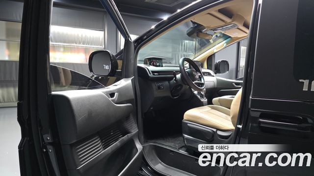 Hyundai Staria HEV 1.6 Cargo 3-Seater Modern 2025 — фото 10