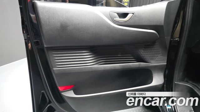 Hyundai Staria HEV 1.6 Cargo 3-Seater Modern 2025 — фото 24