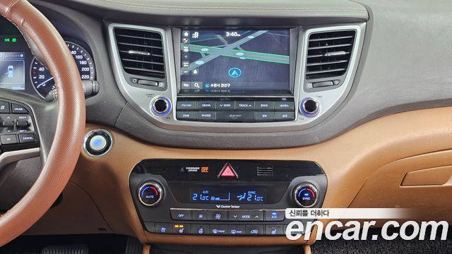 Hyundai Tucson Diesel 2.0 2WD Premium 2017 — фото 14
