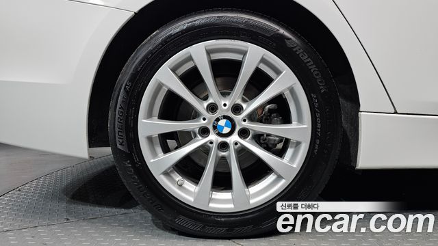 BMW 3 Series (F30) 320d 2017 — фото 5