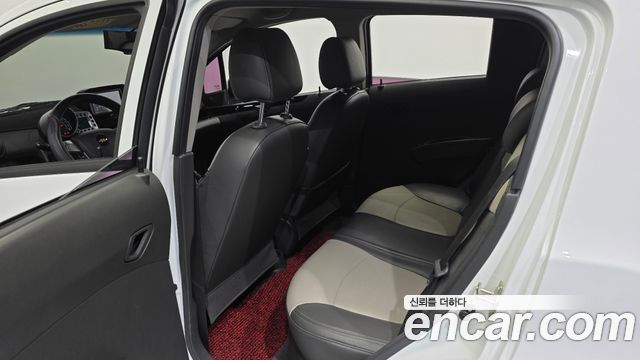 Chevrolet Spark LS Star 2012 — фото 11