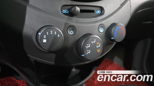 Chevrolet Spark LS Star 2012 — фото 19