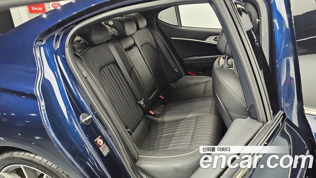 Genesis G70 2.0T AWD Sport Package 2019 — фото 11