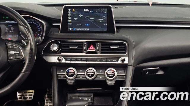 Genesis G70 2.0T AWD Sport Package 2019 — фото 14
