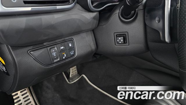 Genesis G70 2.0T AWD Sport Package 2019 — фото 16