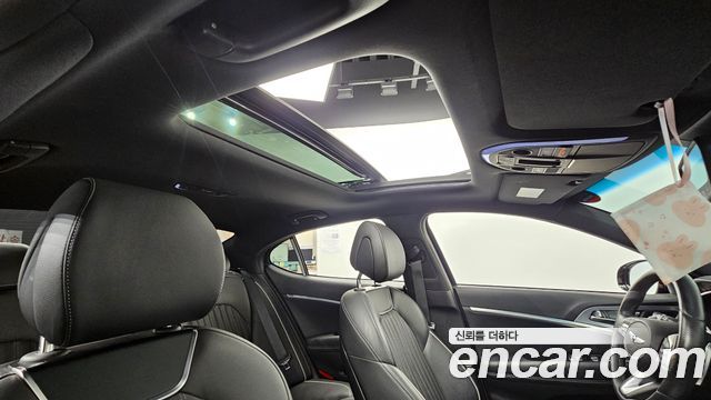 Genesis G70 2.0T AWD Sport Package 2019 — фото 18