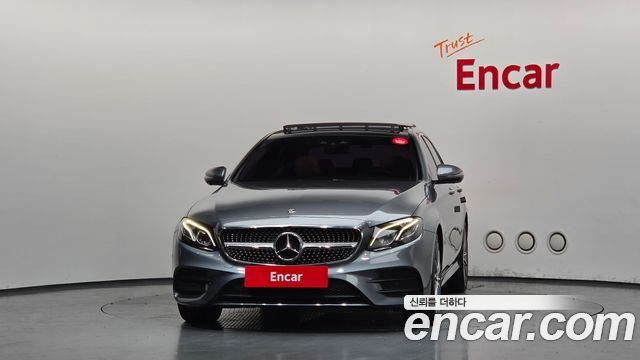 Mercedes-Benz E-Class (W213) E300 4MATIC AMG Line 2017 — фото 3
