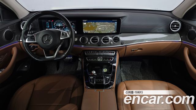 Mercedes-Benz E-Class (W213) E300 4MATIC AMG Line 2017 — фото 7