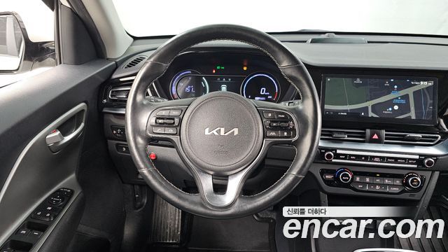 Kia Niro Plus Air (Taxi Trim) 2023 — фото 13
