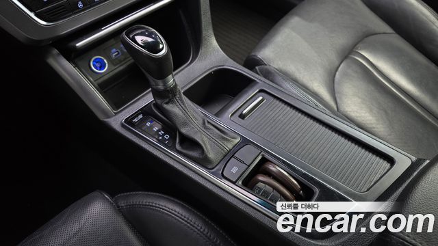 Hyundai Sonata (LF) LPI Premium 2017 — фото 9