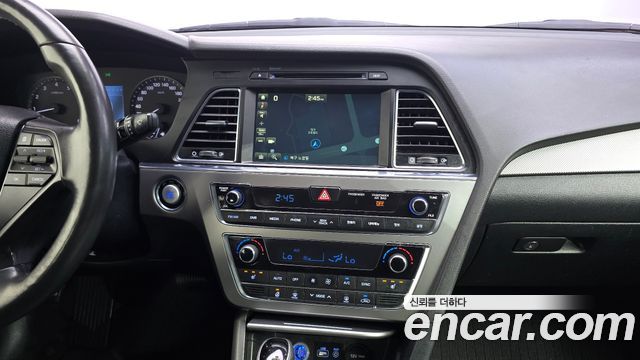 Hyundai Sonata (LF) LPI Premium 2017 — фото 13