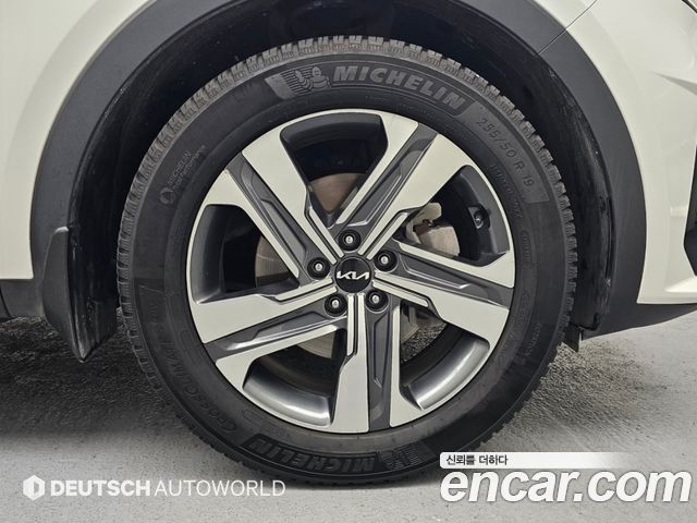 Kia Sorento (IV) HEV 1.6 2WD Noblesse 2022 — фото 5