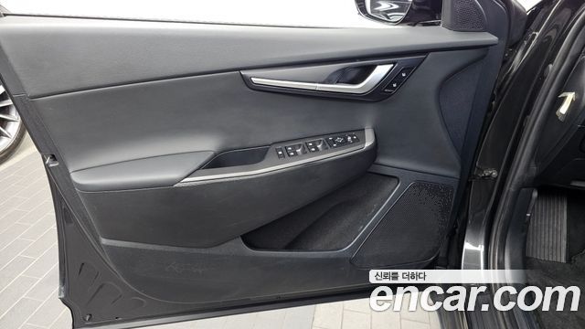 Kia EV6 Long Range Air 2022 — фото 24