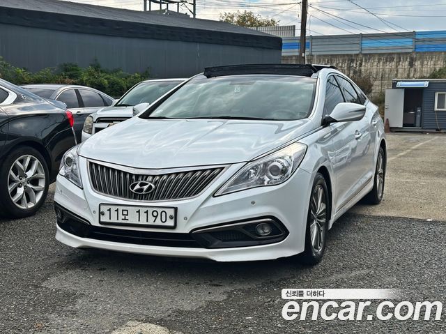 Hyundai Grandeur (HG) HG220 Diesel Modern