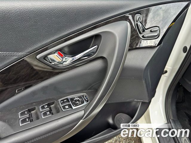 Hyundai Grandeur (HG) HG220 Diesel Modern 2016 — фото 16