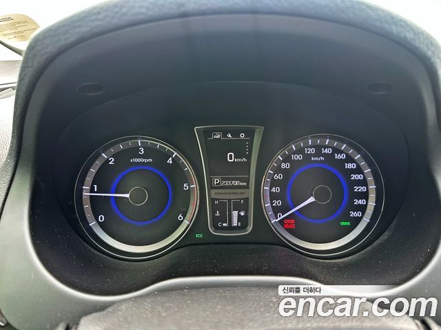 Hyundai Grandeur (HG) HG220 Diesel Modern 2016 — фото 17
