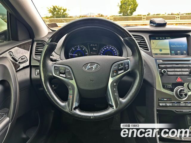 Hyundai Grandeur (HG) HG220 Diesel Modern 2016 — фото 18