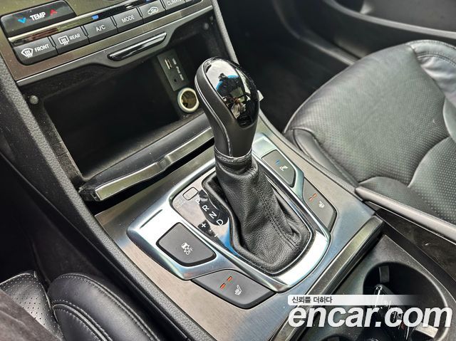 Hyundai Grandeur (HG) HG220 Diesel Modern 2016 — фото 24