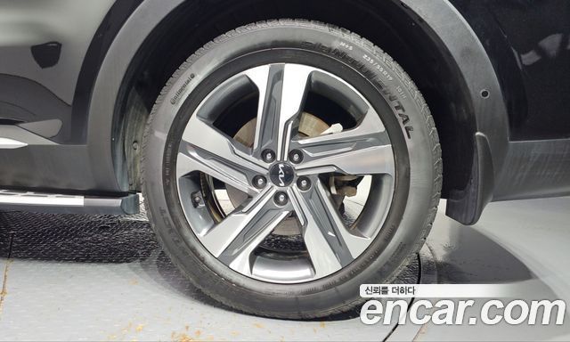 Kia Sorento (IV) HEV 1.6 2WD Gravity 2023 — фото 21