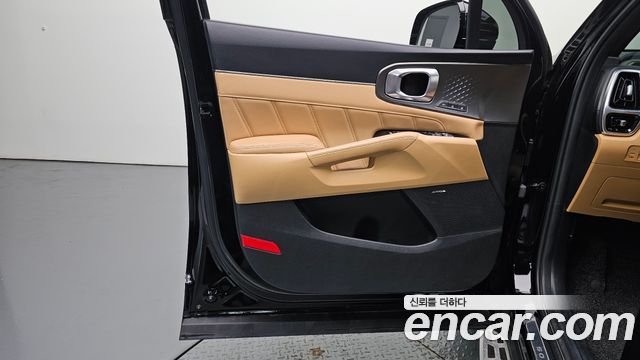 Kia Sorento (IV) HEV 1.6 2WD Gravity 2023 — фото 24