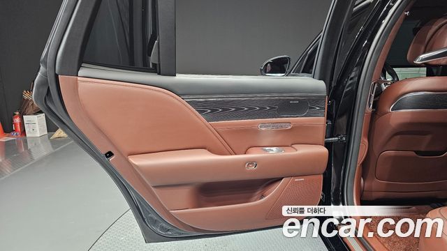 Genesis G90 (RS4) Gasoline 3.5 Turbo AWD 2022 — фото 25