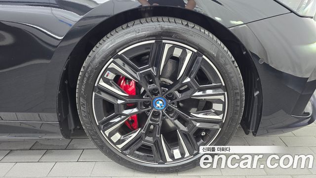 BMW i5 (G60) M60 xDrive 2024 — фото 21
