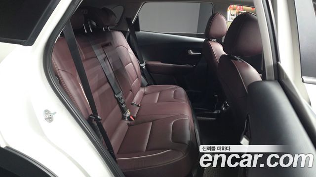 Kia Niro 1.6 HEV Noblesse Special 2020 — фото 12