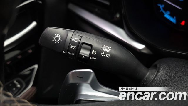 Kia Niro 1.6 HEV Noblesse Special 2020 — фото 27