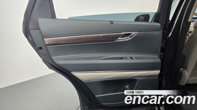 Genesis GV80 2.5T Gasoline AWD 2024 — фото 25