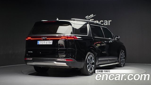 Kia Carnival (IV) Gasoline 9-Seater Signature 2023 — фото 2