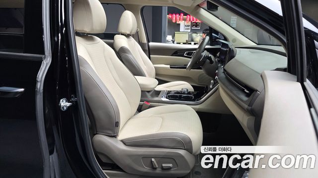Kia Carnival (IV) Gasoline 9-Seater Signature 2023 — фото 11