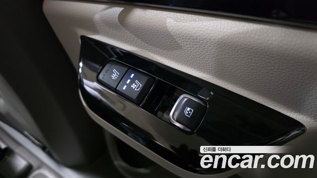 Kia Carnival (IV) Gasoline 9-Seater Signature 2023 — фото 18
