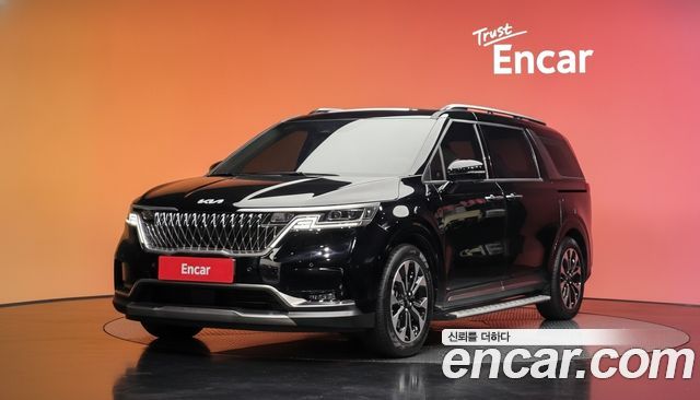 Kia Carnival (IV) Gasoline 9-Seater Signature