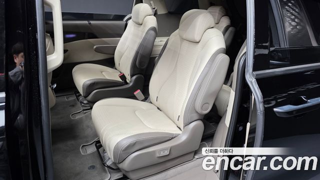 Kia Carnival (IV) Gasoline 9-Seater Signature 2023 — фото 26