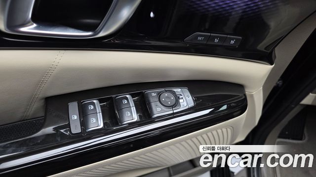 Kia Carnival (IV) Gasoline 9-Seater Signature 2023 — фото 31